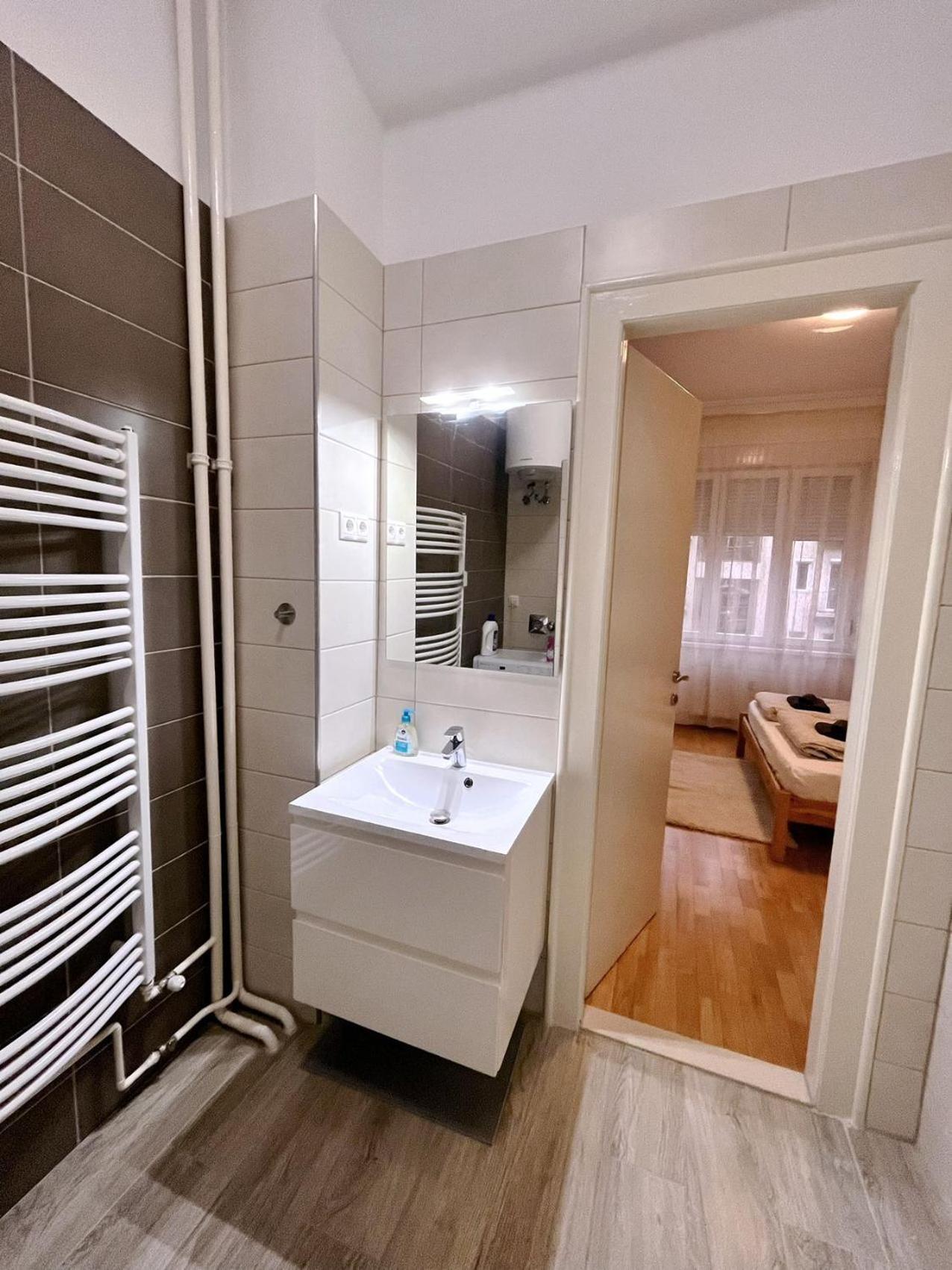 Boutique Family Apartment In The Heart Of City Budapest Exterior photo